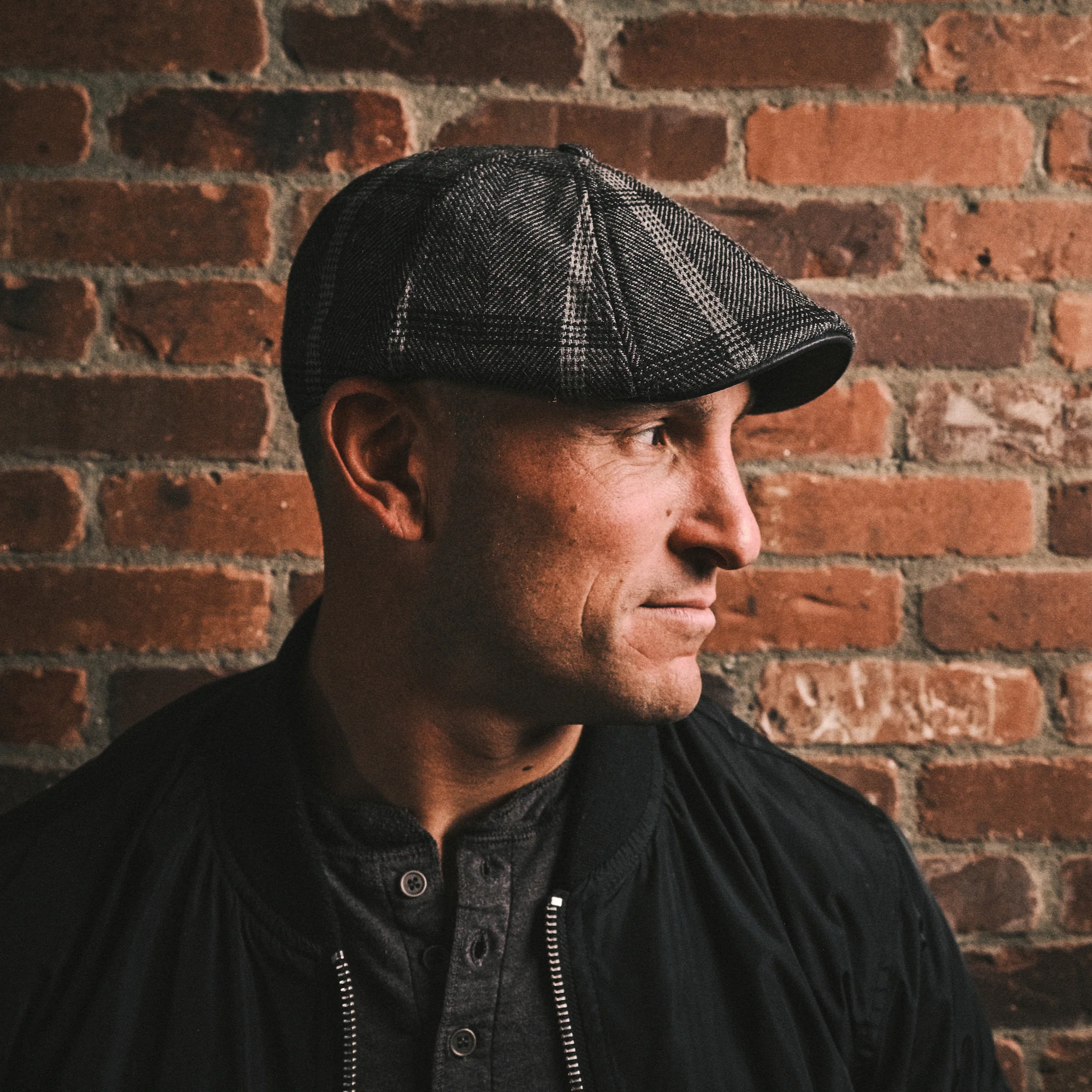 The Black Rose Peaky Boston Scally Cap - Black & Grey Plaid - Image 3