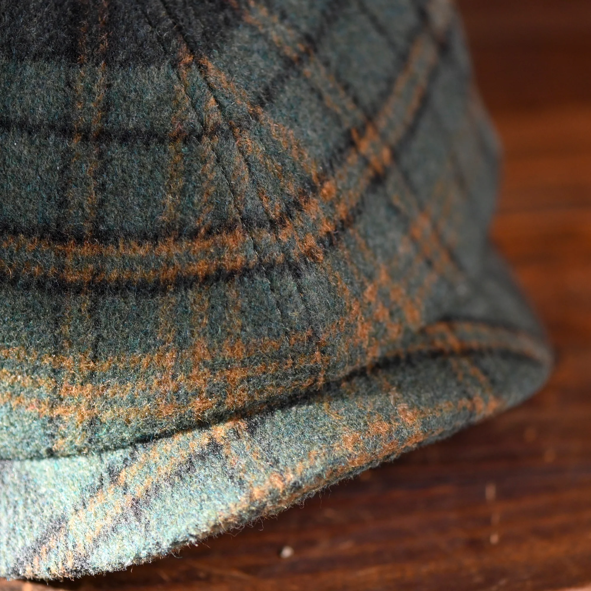 The Kilkenny Baker Boy Boston Scally Cap - Medieval Plaid - Image 12